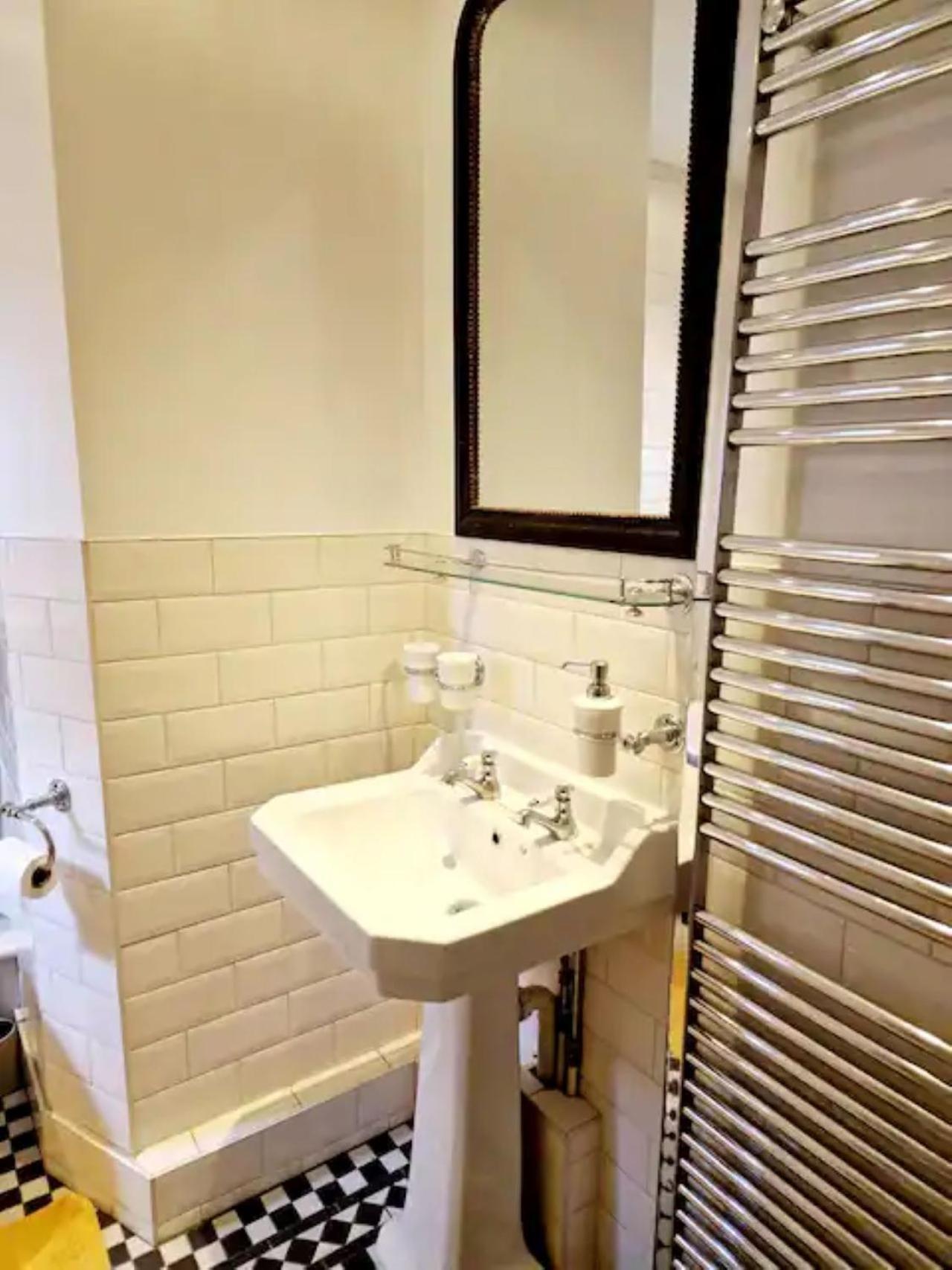 Jackdaw Cottage-Beautiful Cottage, Town Centre Wimborne Minster Ngoại thất bức ảnh