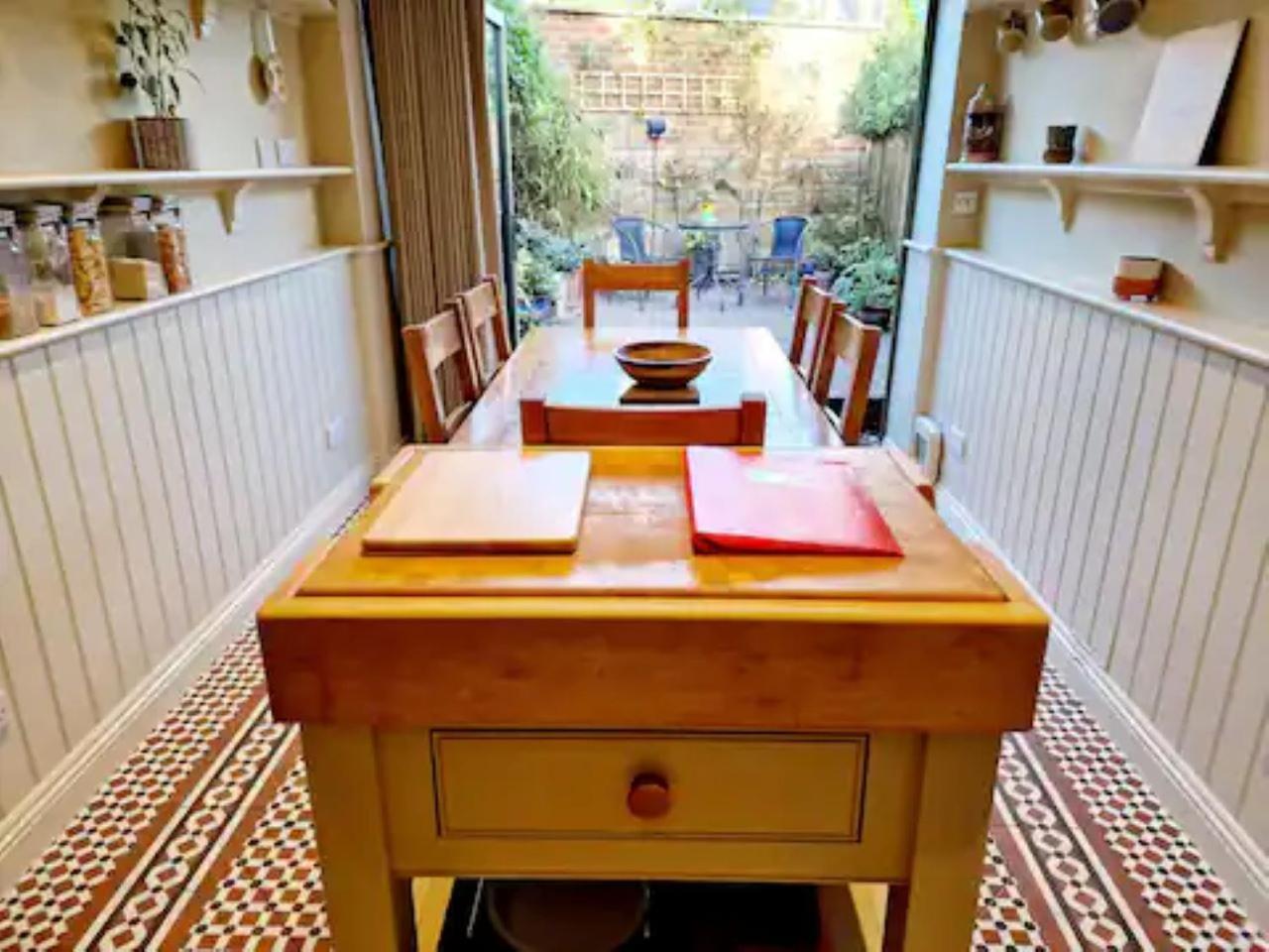 Jackdaw Cottage-Beautiful Cottage, Town Centre Wimborne Minster Ngoại thất bức ảnh